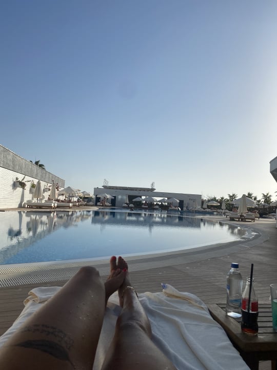 Pool Rubi Platinum Sign