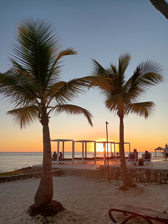 Strand Hotel Viva Dominicus Beach by Wyndham - All Inclusive Resort
