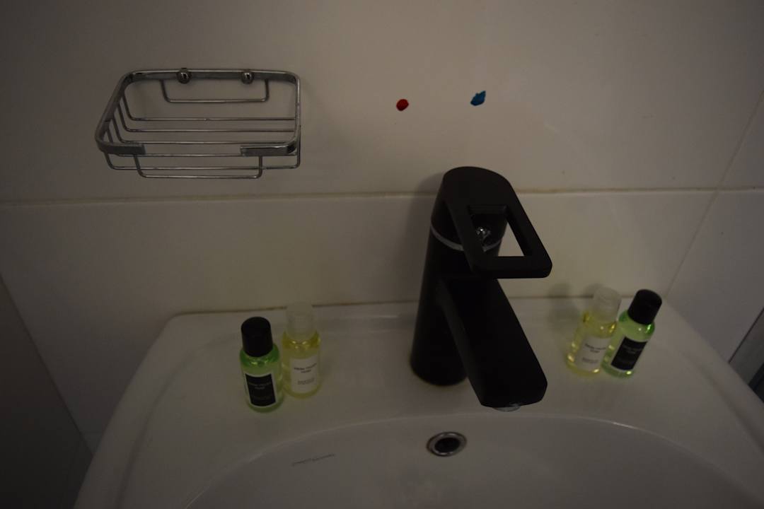 Zimmer Hotel White House