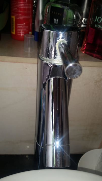 Amatur nicht gereinigt  Kuredu Island Resort & Spa