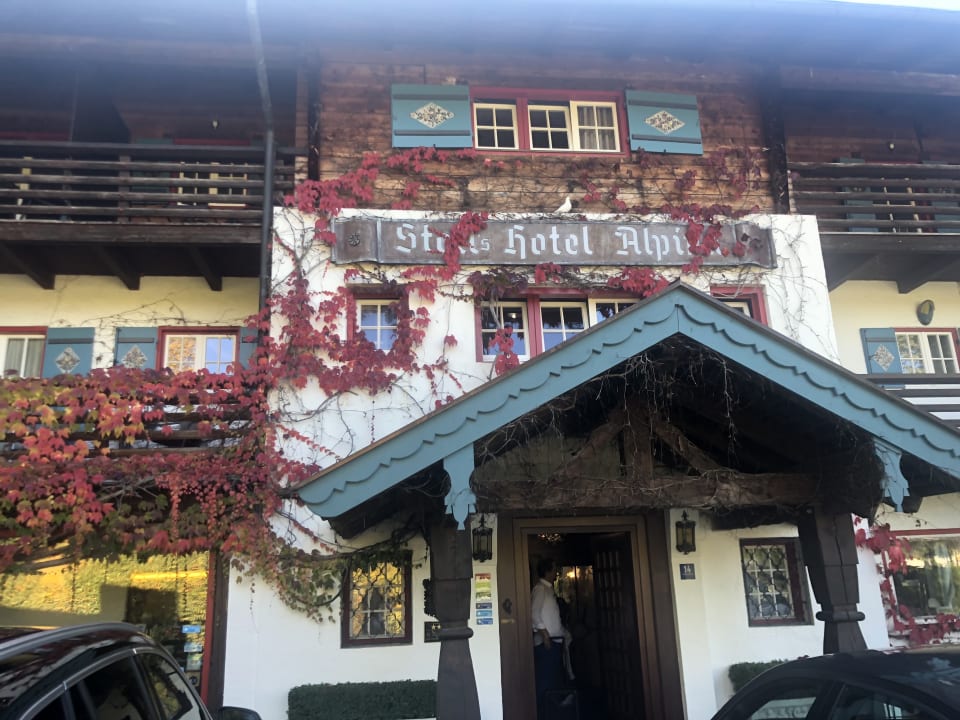 Außenansicht Stoll's Hotel Alpina