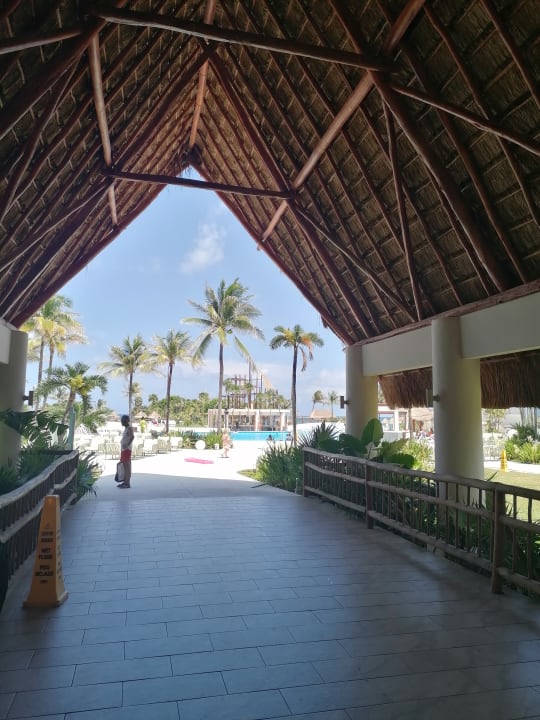 Lobby Bahia Principe Grand Tulum