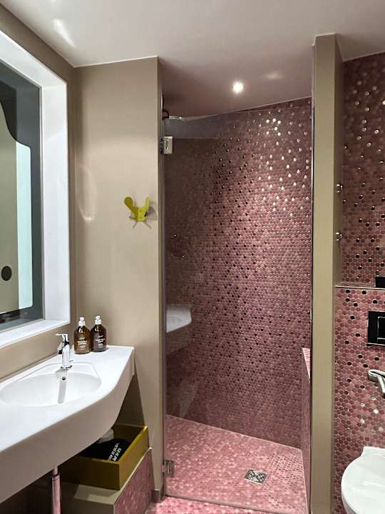 Zimmer 25hours Hotel Zürich West