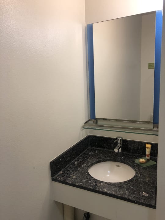 Zimmer Kauai Shores Hotel