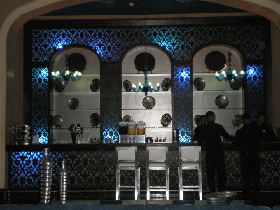 Relaxbar JAZ Aquamarine Resort