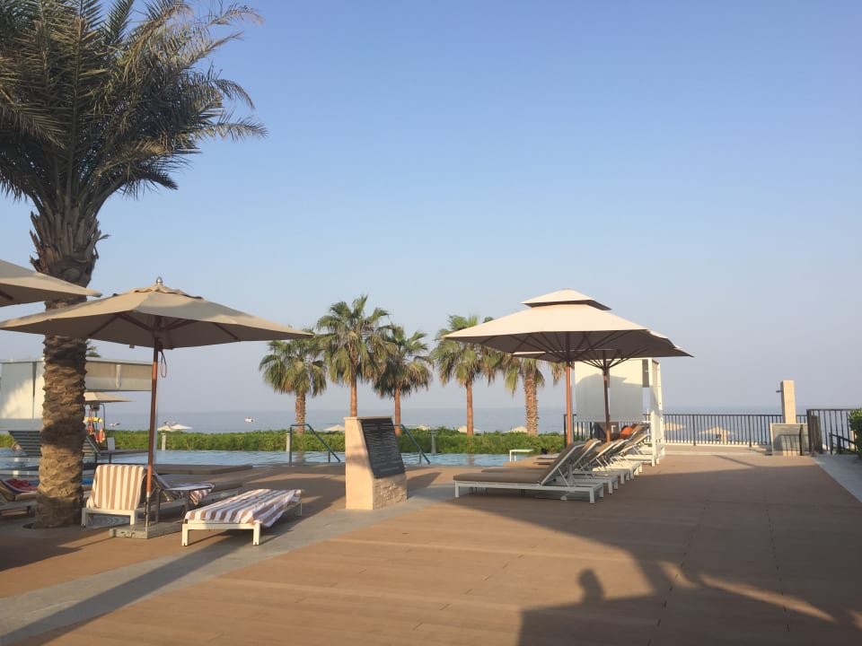 Pool InterContinental Fujairah Resort