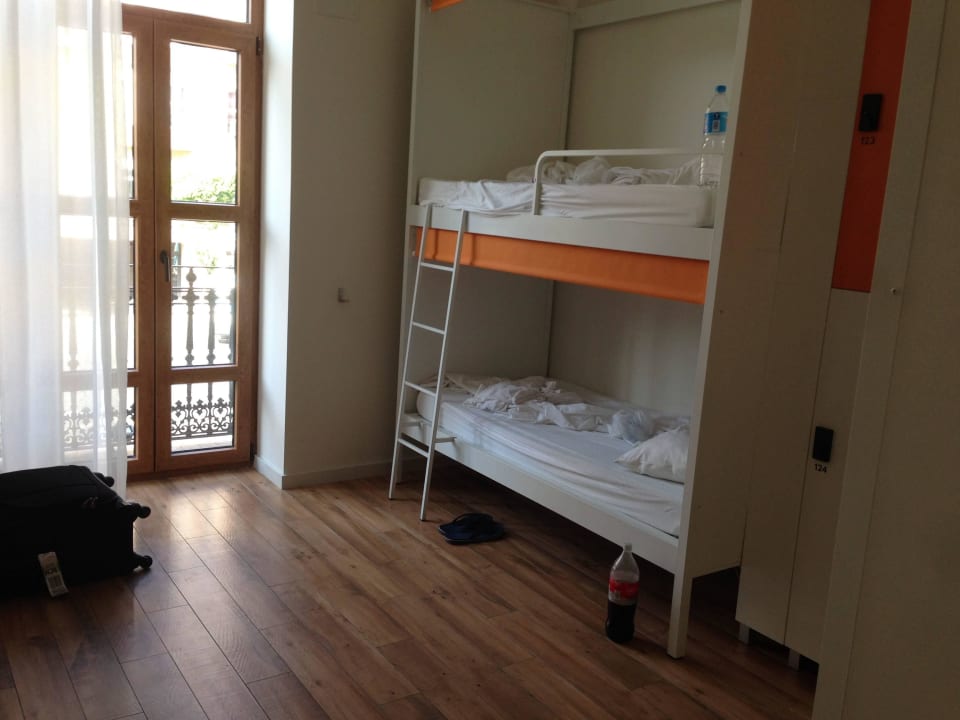 Zimmer Urban Youth Hostel