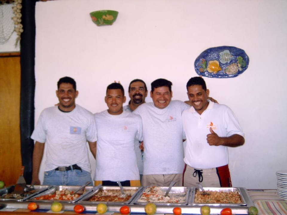 Die Mannschaft im Speisesaal Hotel Isla de Coche
