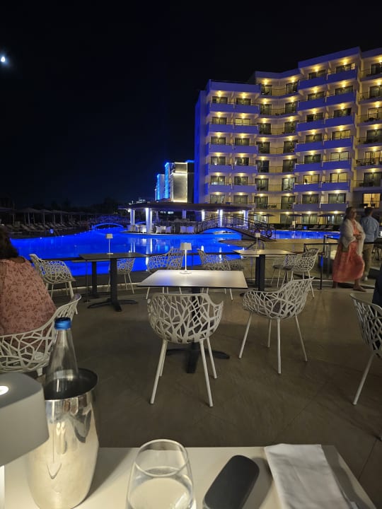 Außenansicht Elysium Resort & Spa Hotel