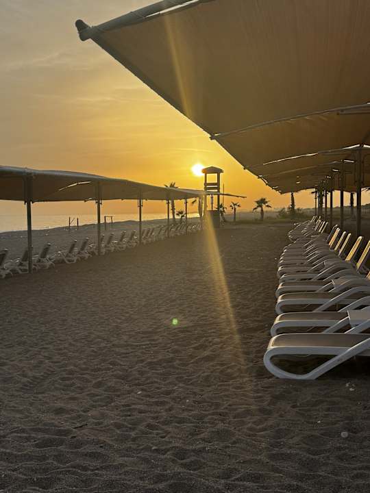 Strand Sunmelia Beach Resort