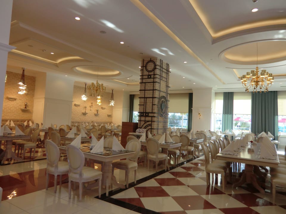 Speisesaal Hotel Delphin Imperial