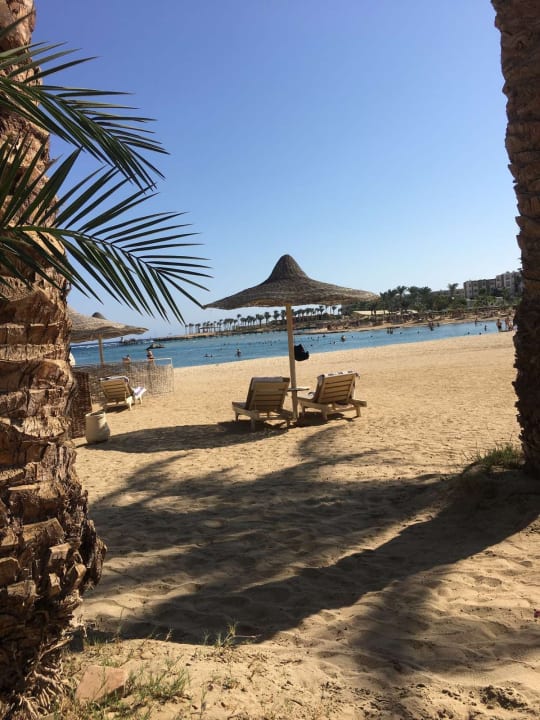 Strand Brayka Bay Resort