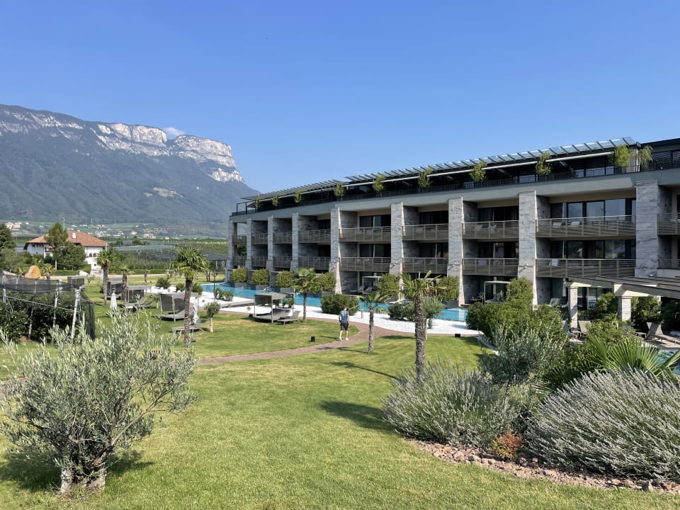 Außenansicht Weinegg Wellviva Resort