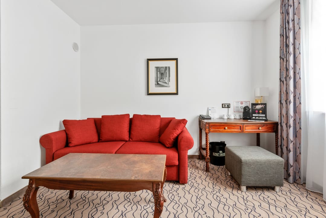 Zimmer King's Hotel Center