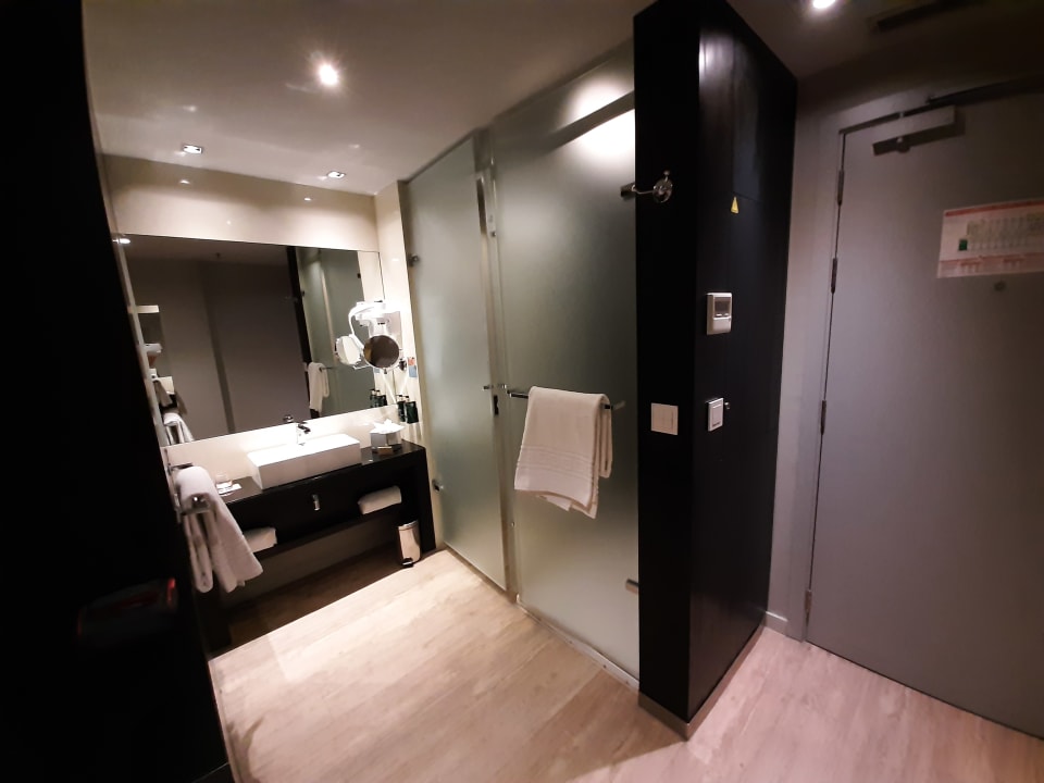 Zimmer Meliá Lisboa Aeroporto