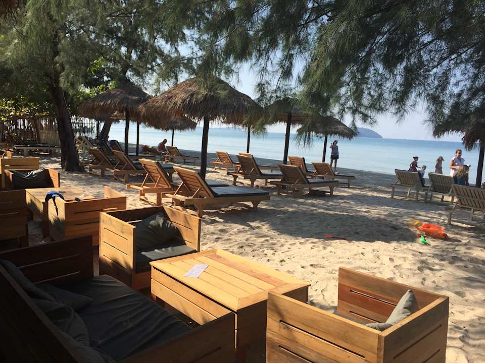 Sicht vom Restaurant aufs Meer Hotel The Secret Garden at Otres Beach