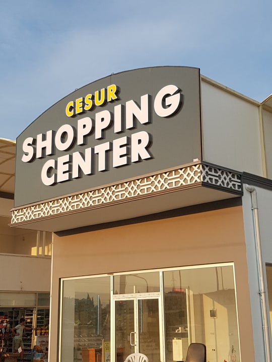 Lobby Can Garden Resort