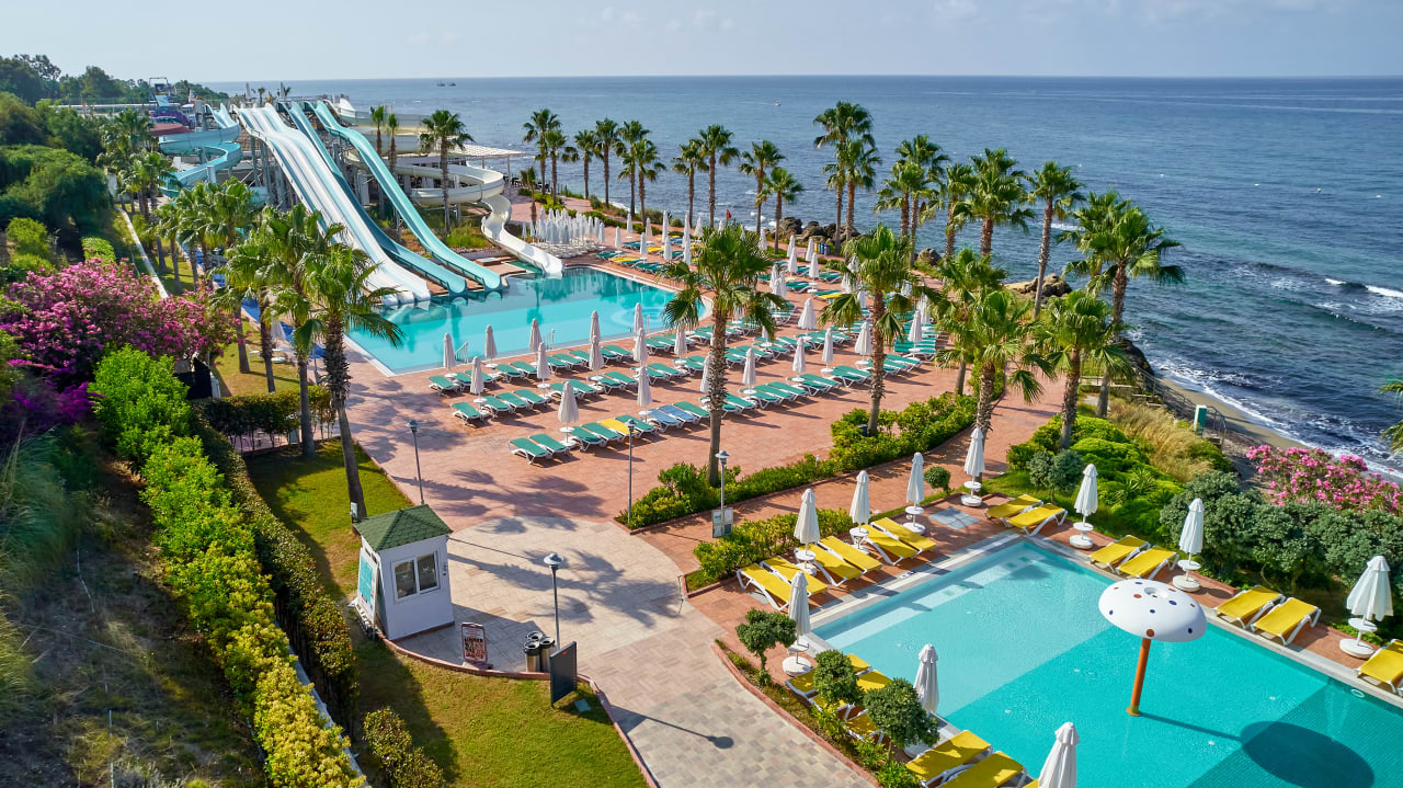 Ausblick Vikingen Infinity Resort & Spa