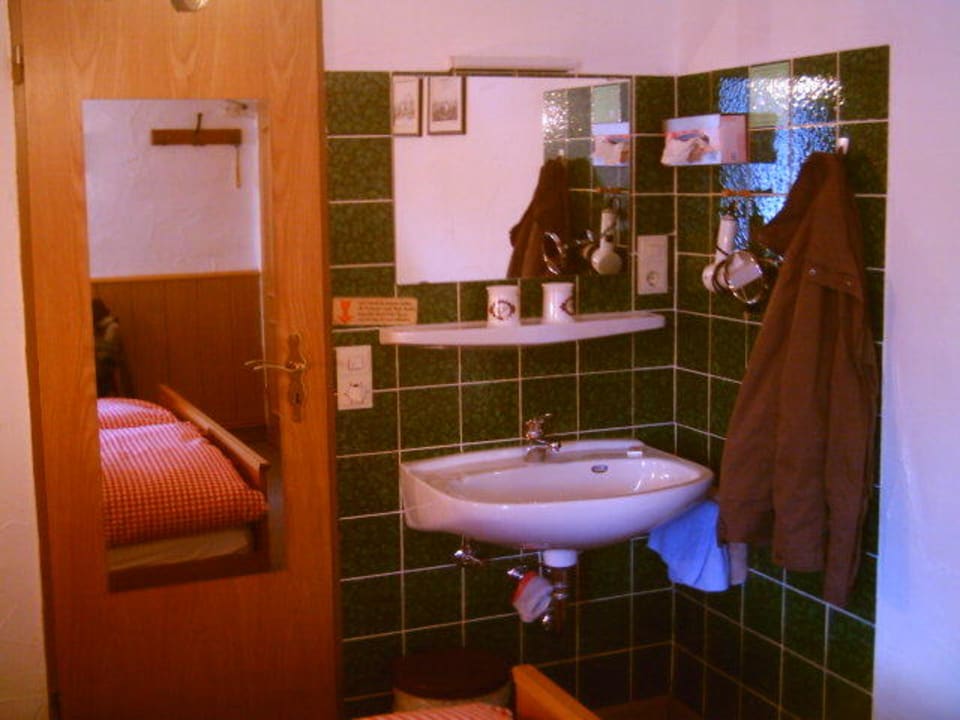 Waschbecken  Pension Haus Seidenweber