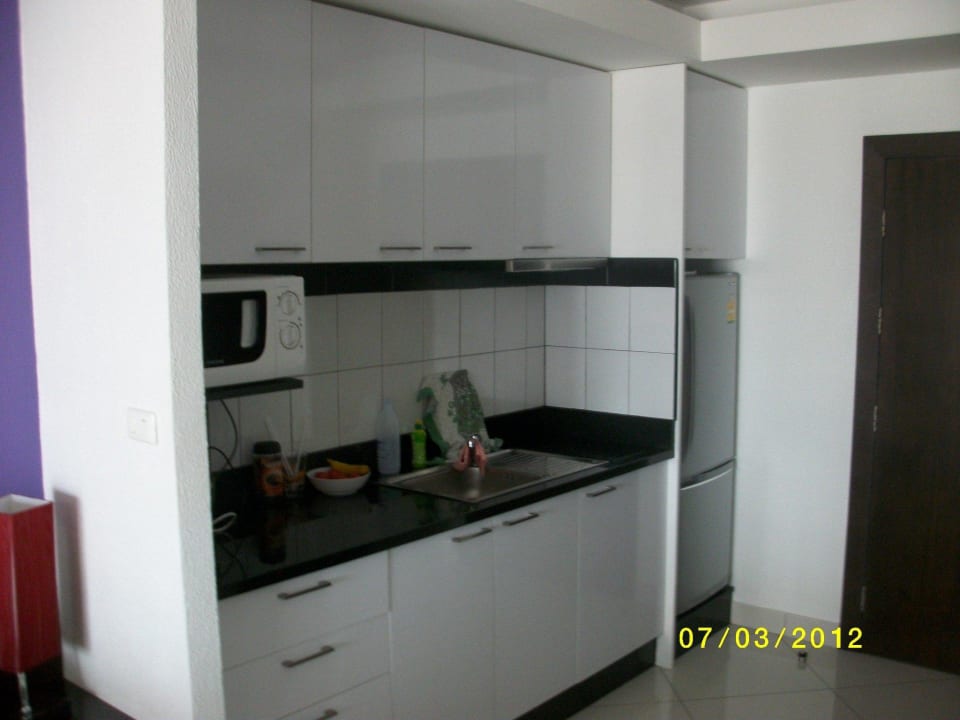 Küchenbereich Hotel Vtsix Condo Service at View Talay Condo Pattaya