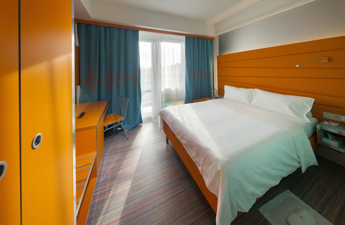 Brand new Superior Single room Hotel Continental