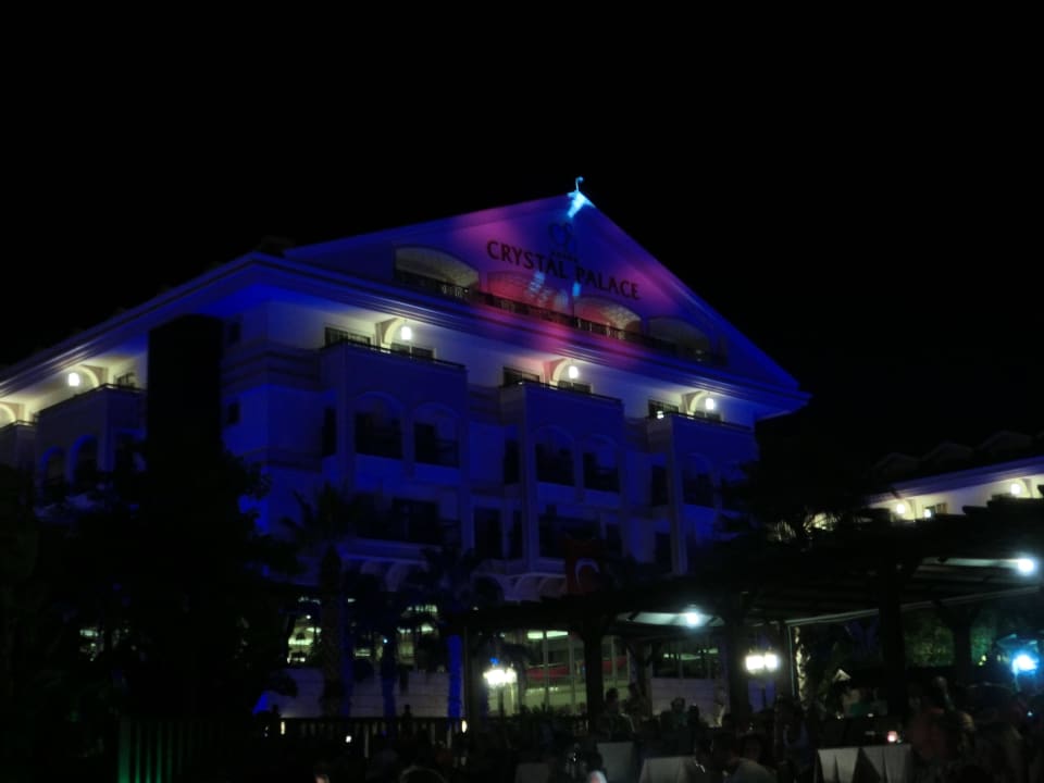 Haupthaus bei Nacht Diamond Excellence Resort & Spa