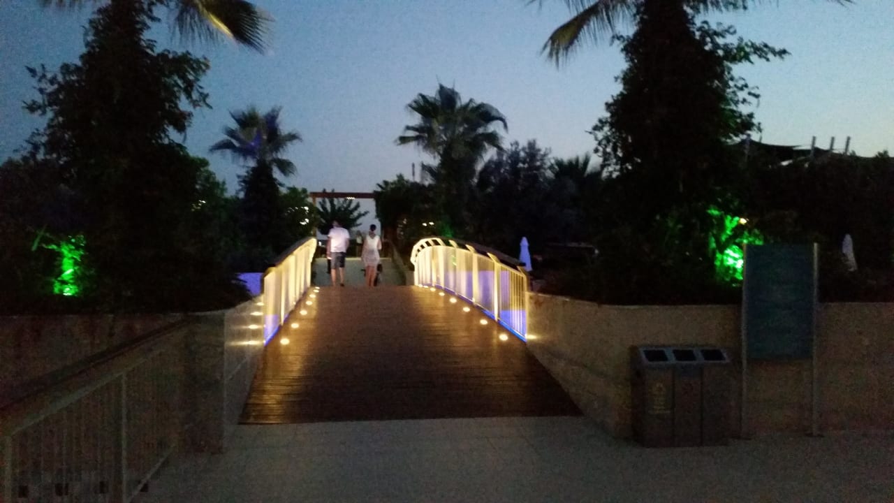 Pool  Commodore Elite Suites & Spa - Adults only