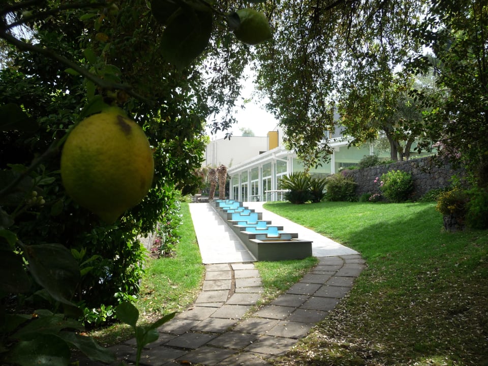 Weg zum Restaurant Hotel Esperia Resort & Spa