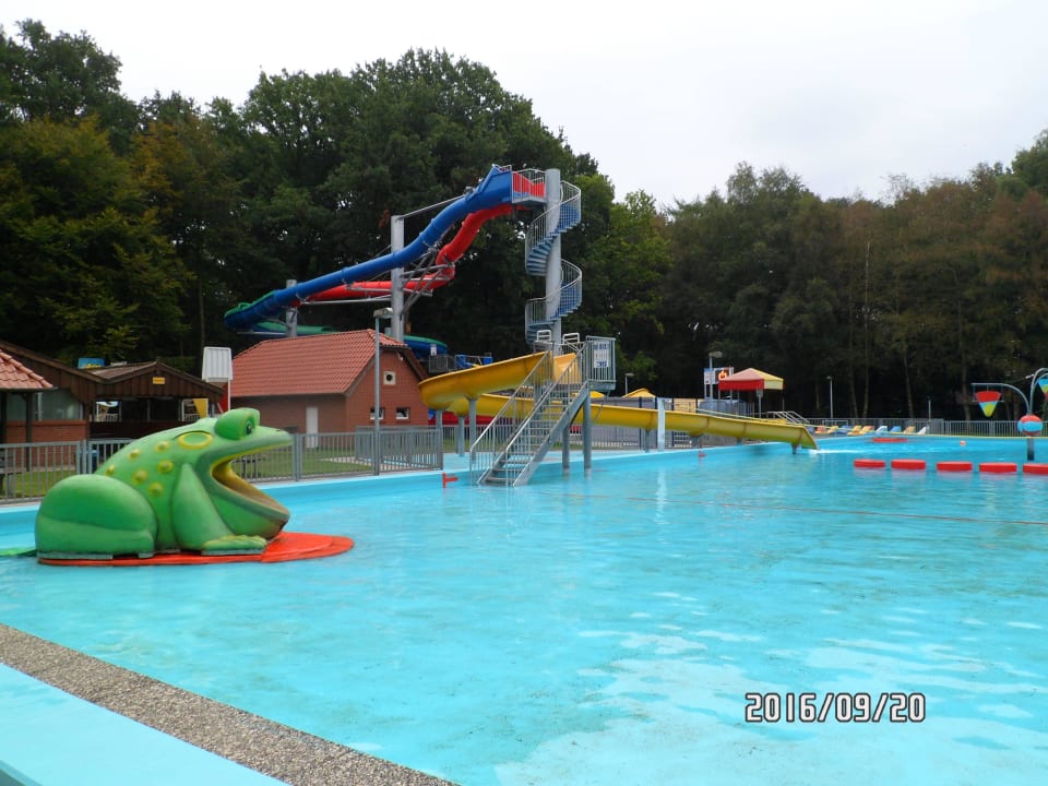 Freibad  Ferienzentrum Schloss Dankern