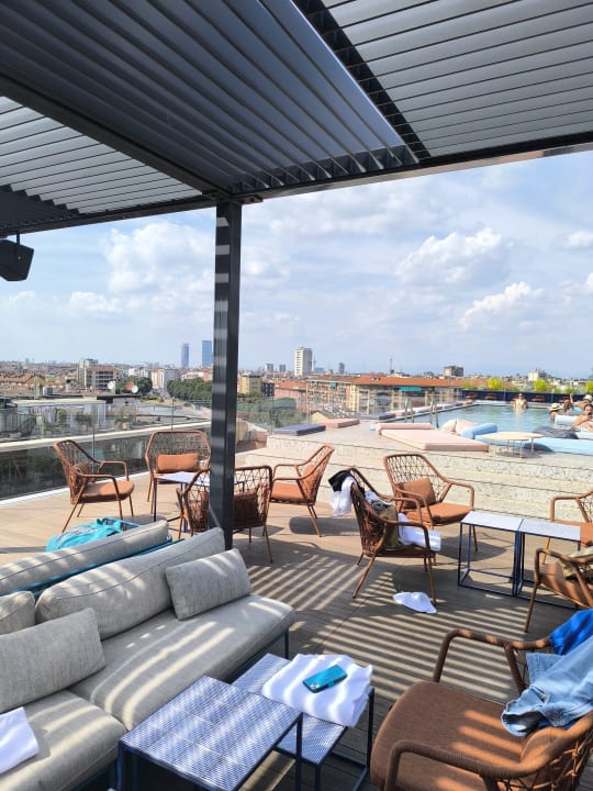 Pool 21 House of Stories Navigli