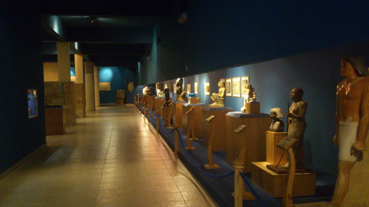 Eigenes Museum in der Anlage Pickalbatros Alf Leila Wa Leila Resort - Neverland Hurghada