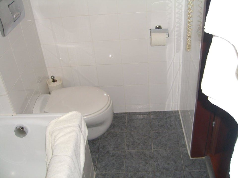 Badezimmer Hotel Enziana Wien