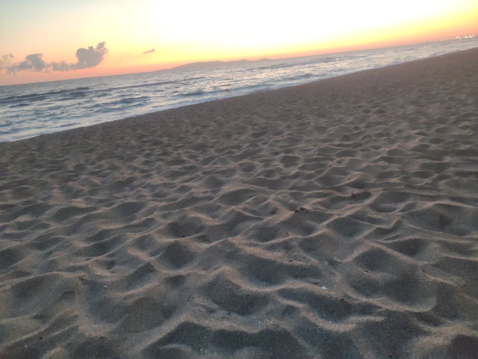 Strand Paralos Lifestyle Beach