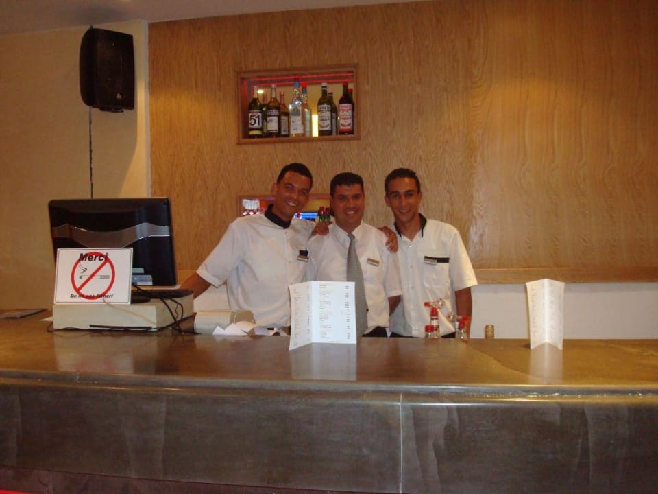 Hall de réception - 8 Eden Club