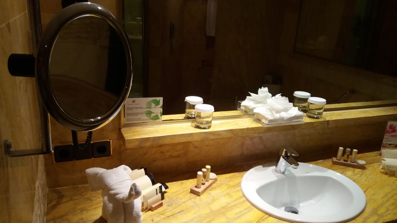 Zimmer Hotel Serrano Palace