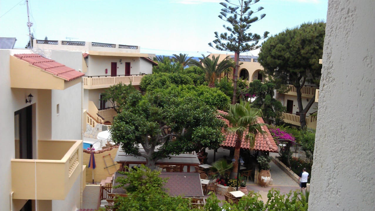 Blick in die Hotelanlage vom Zi.301 Cactus Beach