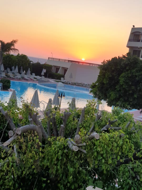 Pool Sol Cosmopolitan Rhodes
