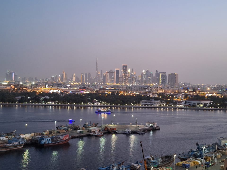 Ausblick Al Bandar Rotana - Creek