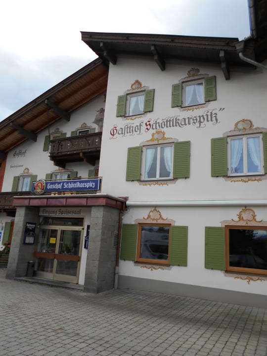 Außenansicht Gasthof Schöttlkarspitz