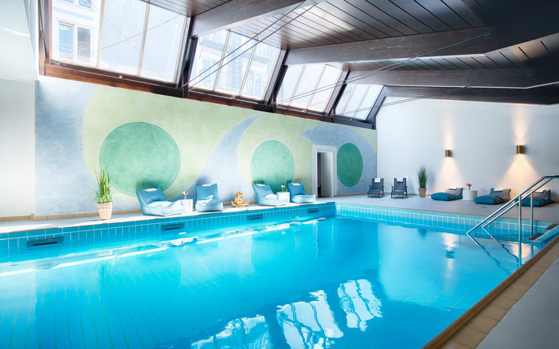 Pool ACHAT Hotel Bad Dürkheim