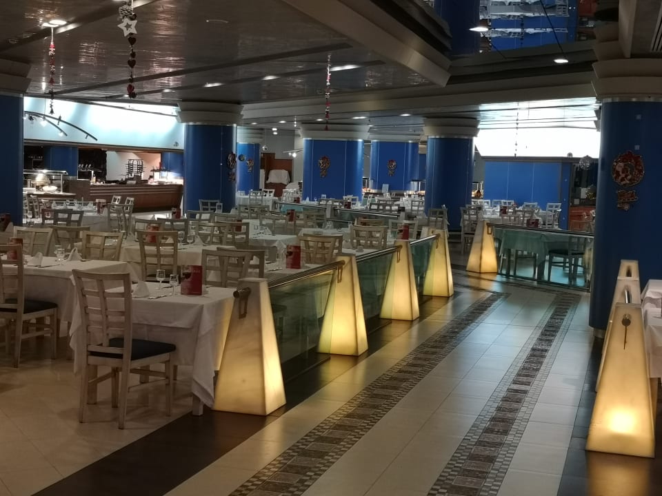 Gastro R2 Pajara Beach