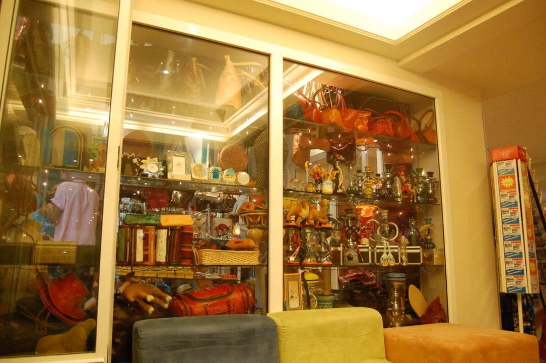 Sklepik z pamiątkami Hotel Medi Sea