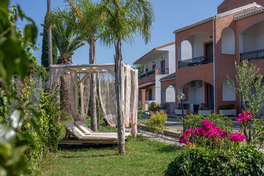 Gartenanlage Hotel Viktoria Hill / Victoria