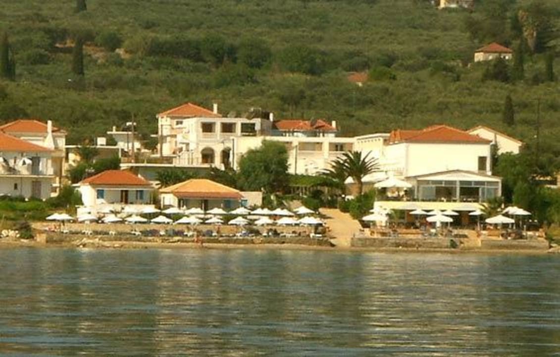 Das Hotel mit Blick vom Meer  Hotel Belussi Beach