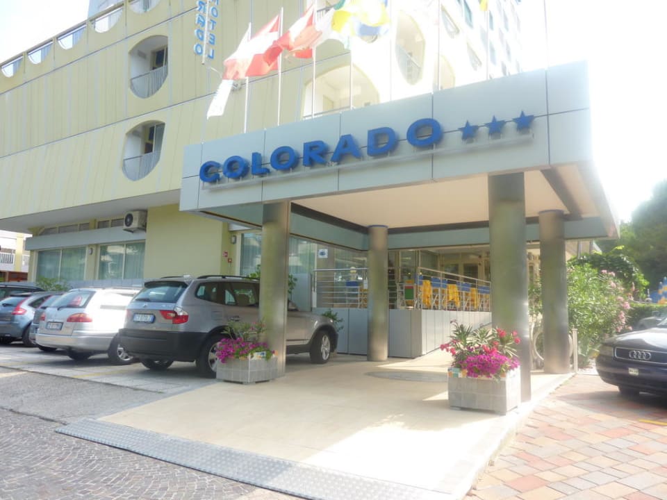 Der Eingang Hotel Colorado