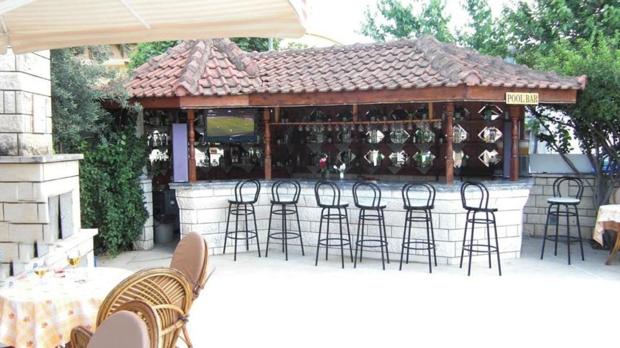 Pool-Bar Hotel Felice