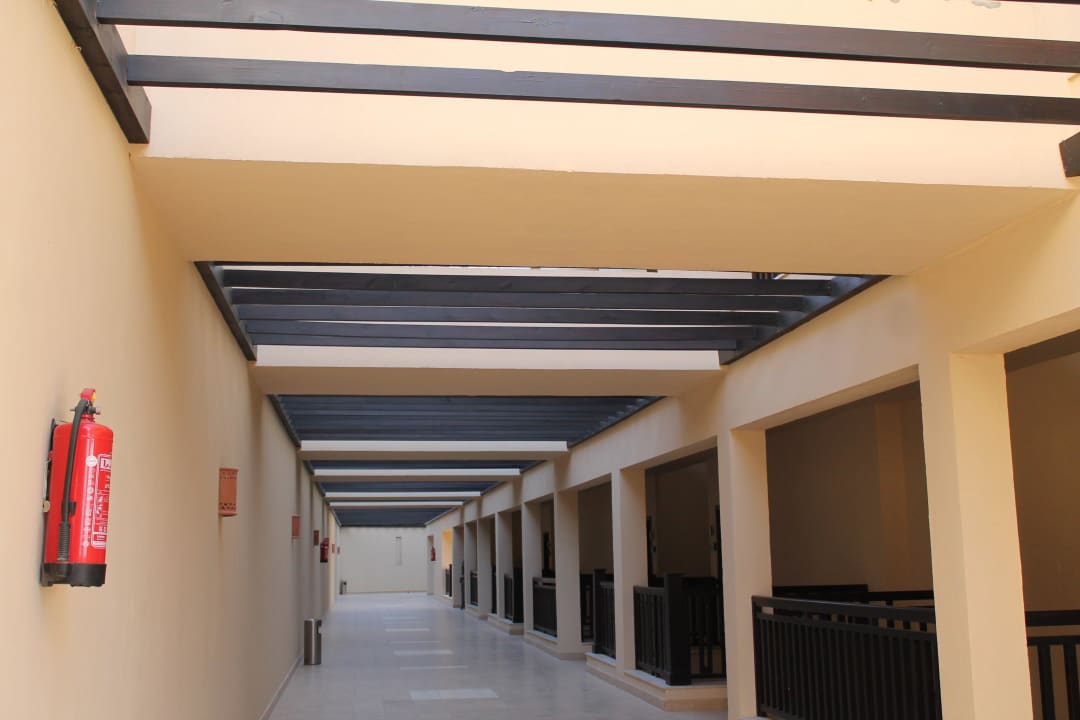 Это наш любимый коридор в 8 корпус Steigenberger Aqua Magic