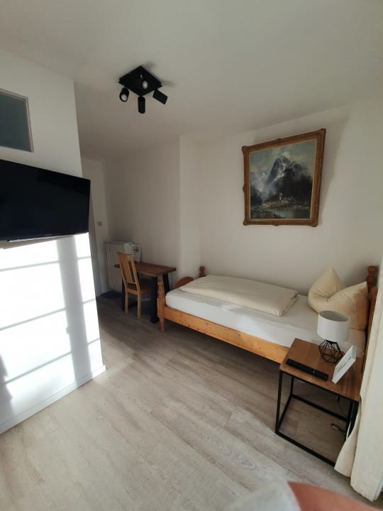 Zimmer Gästehaus Alpenkranz