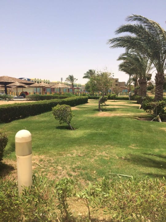  Garten Titanic Beach Spa & Aqua Park