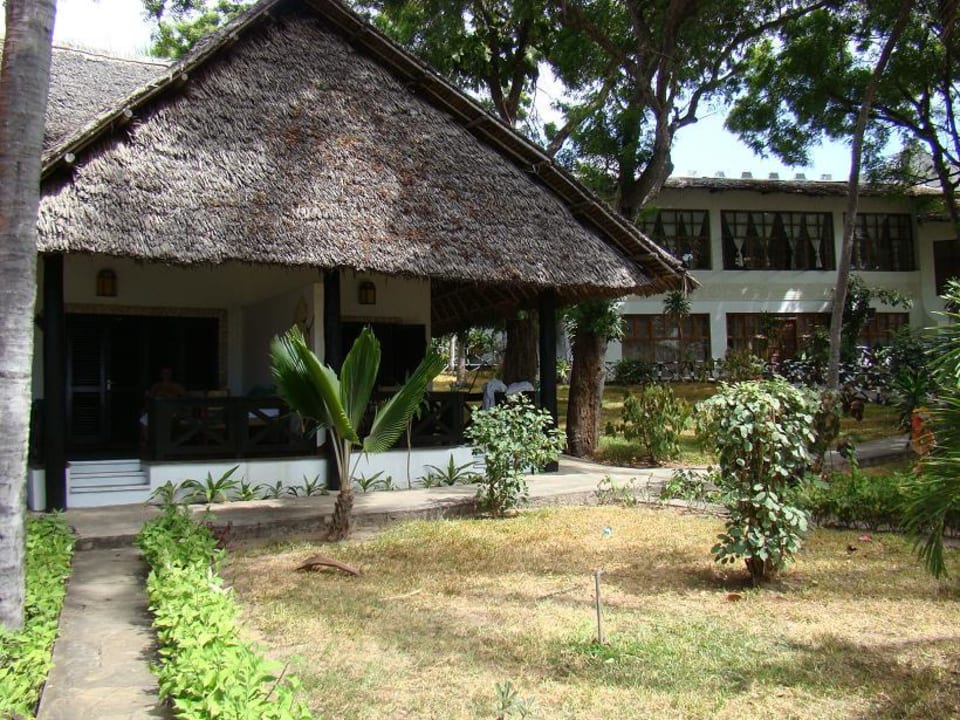 Widok na pokój Kilifi Bay Beach Resort